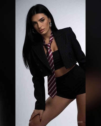 ZenoviaNoir Foto
