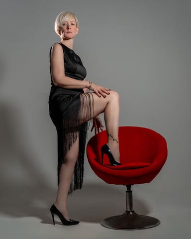 BellaMontclaire photo