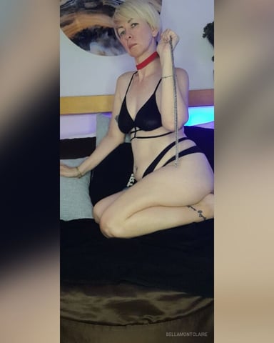 BellaMontclaire photo
