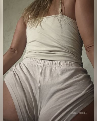 JullyBell Foto