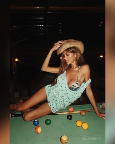 KylieConsani Foto