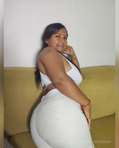 MeghanYhonson foto