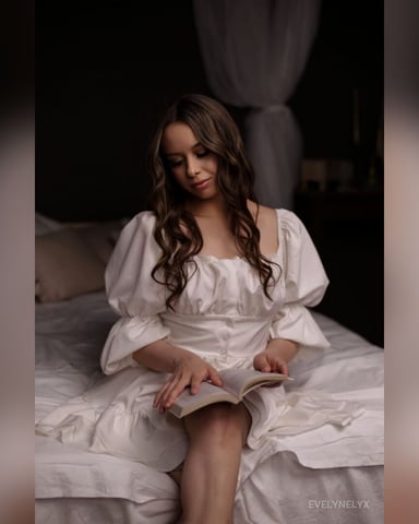 EvelynElyx photo