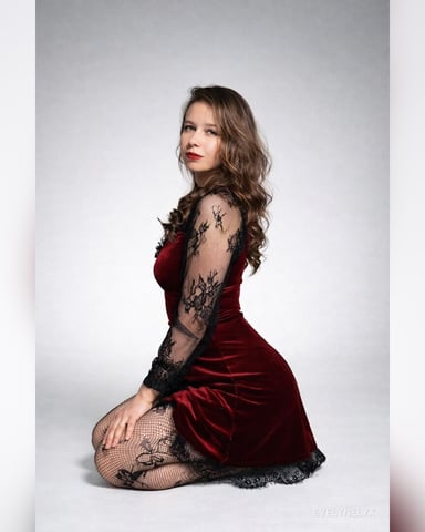 EvelynElyx photo