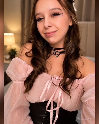 EvelynElyx photo