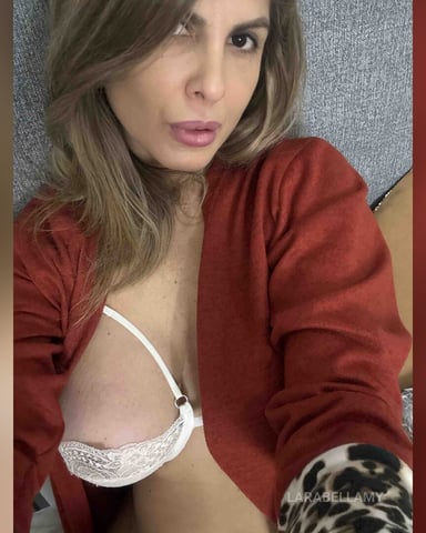 LaraBellamy Foto