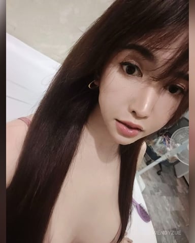 WendyZue foto
