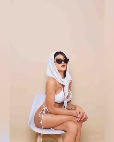 AveryCy foto