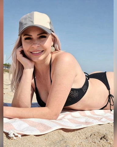 EmmaRobertson foto