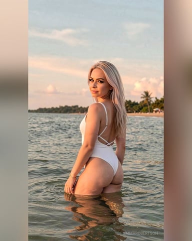 EmmaRobertson foto
