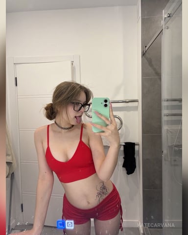 KateCarvana foto