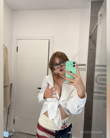 KateCarvana foto
