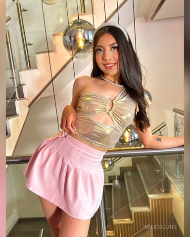 MiliCollins Foto