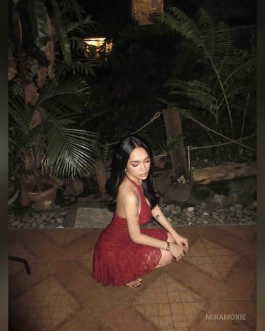 MiraMoxie foto