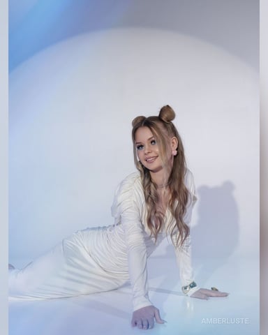 AmberLuste foto