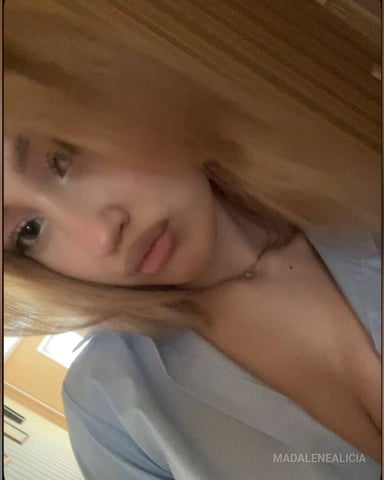MadaleneAlicia photo