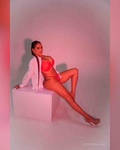 CatherinaJane foto
