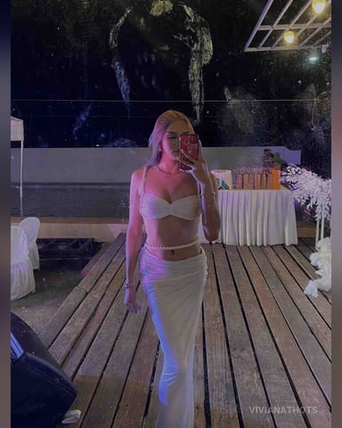 VivianaThots photo