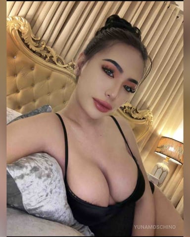 YunaMoschino photo