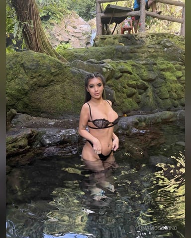 YunaMoschino photo