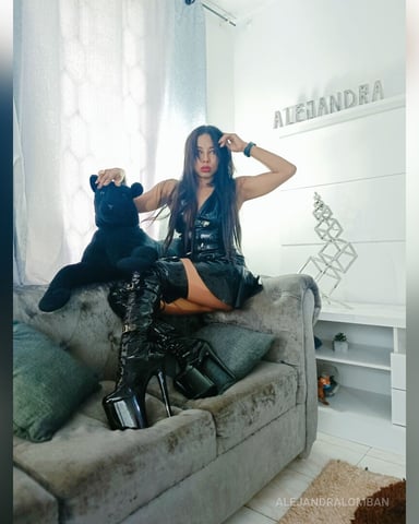 AlejandraLomban foto