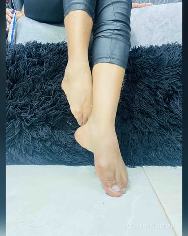 AlejandraLomban foto