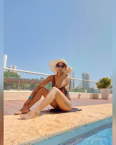 AlejandraLomban foto