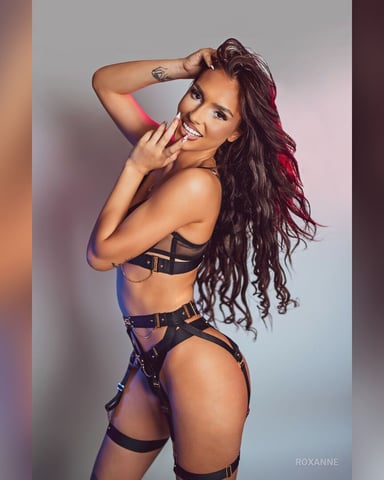 RoxAnne foto