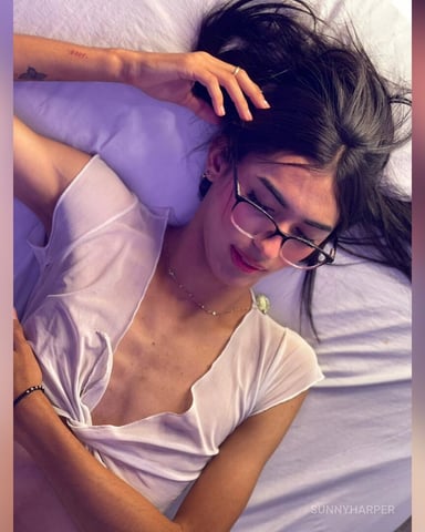 SunnyHarper foto