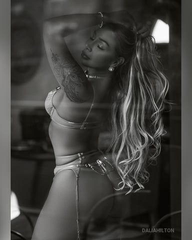 DaliaHilton foto