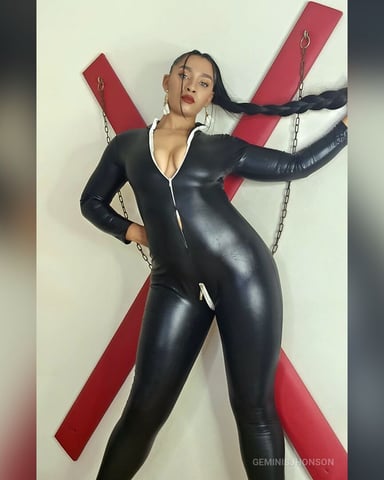 GeminisJhonson photo 8