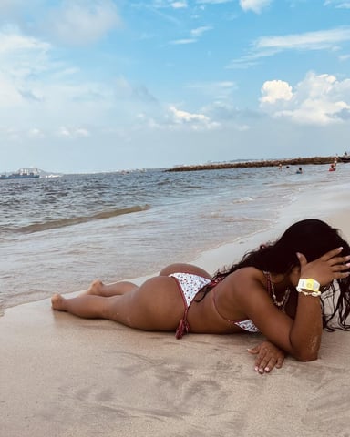 SelenaToro photo