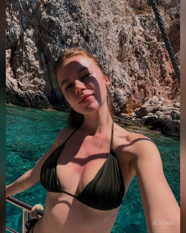 Alyona photo