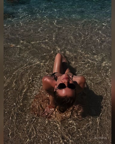 Alyona photo