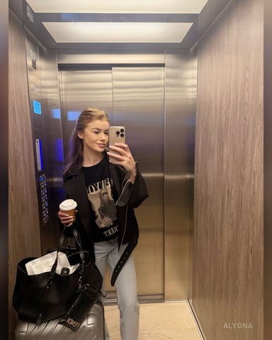 Alyona photo