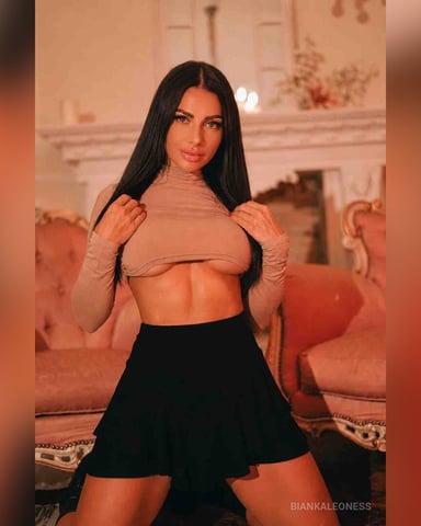 BiankaLeoness photo