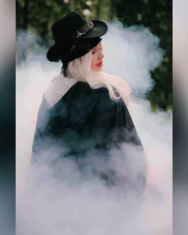 EllieFrosty Foto