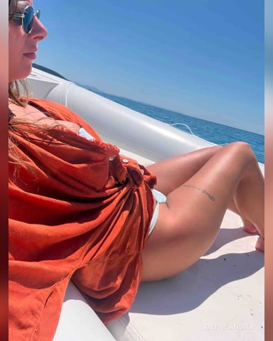 DefneAndra foto