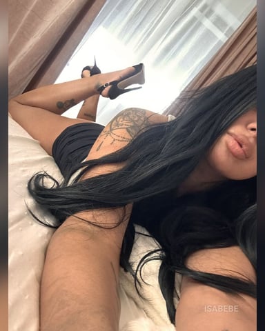 IsaBebe foto