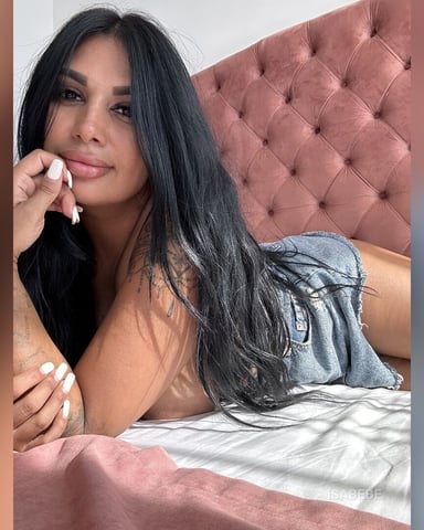 IsaBebe foto