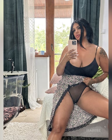 IsaBebe foto