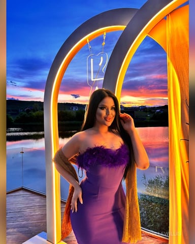 NicolleWillis foto