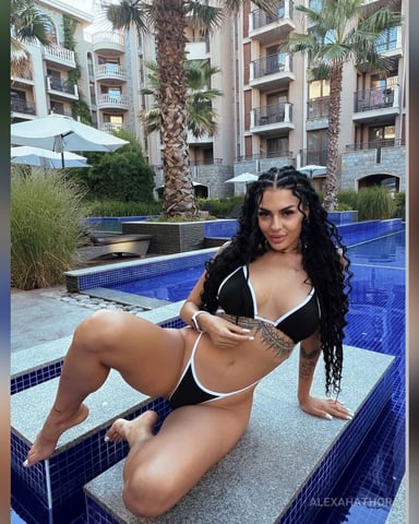 AlexaHathor foto
