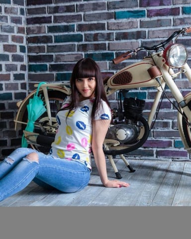 AnettLo photo