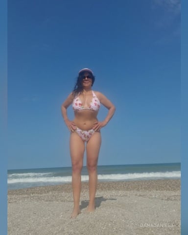 DanaDaniela Foto