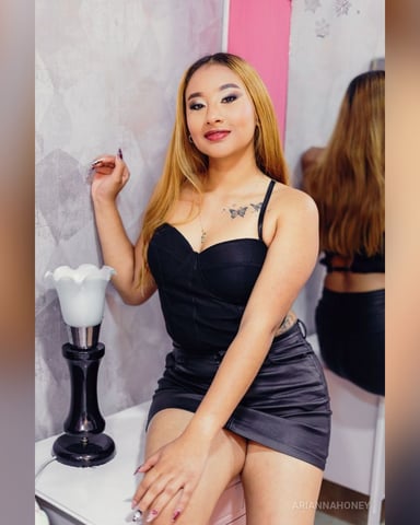 AriannaHoney photo