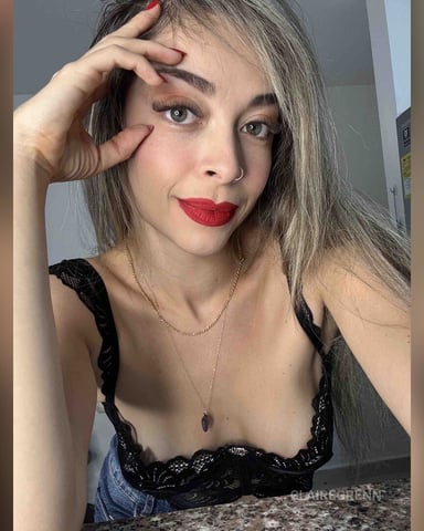 ClaireGrenn photo