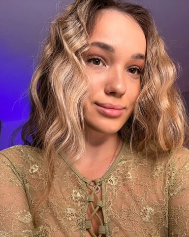 EvieLina photo