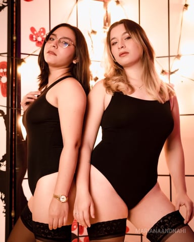 MarianaandNahi foto