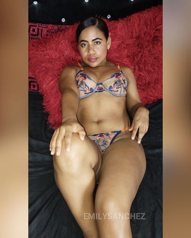 EmilySanchez foto